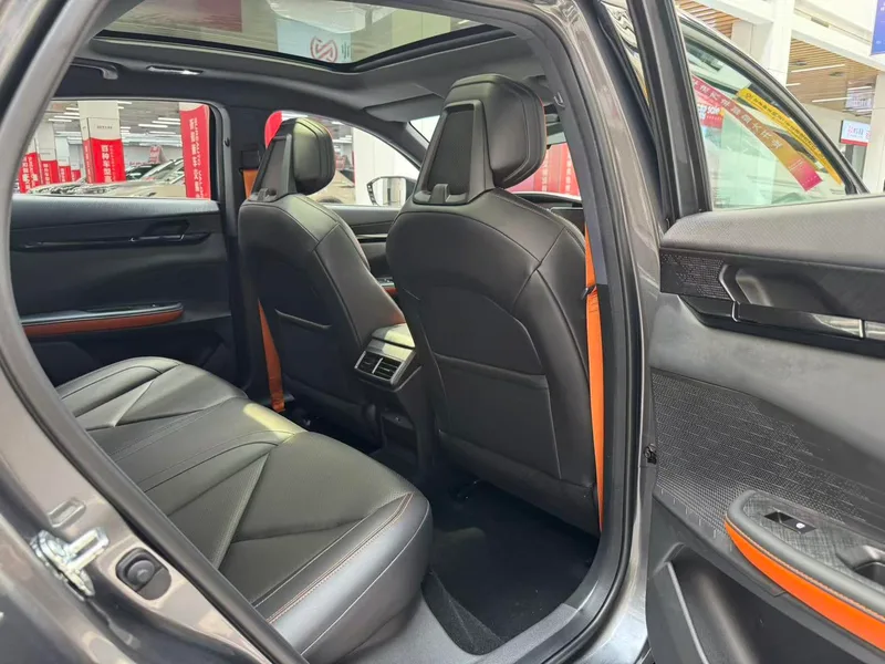 Changan UNI-V 2022 1.5T Wisdom Pilot Type interior photo 18 Changan UNI-V 2022 1.5T Wisdom Pilot Type interior photo 18