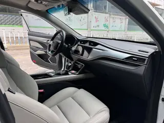 Geely Binrui 2018 14T CVT Colorful Edition interior photo 11 Geely Binrui 2018 14T CVT Colorful Edition interior photo 11