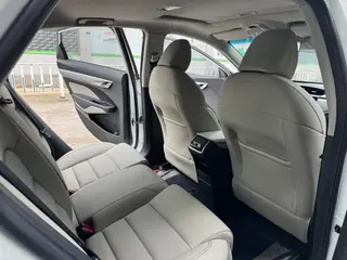 Geely Binrui 2018 14T CVT Colorful Edition interior photo 12 Geely Binrui 2018 14T CVT Colorful Edition interior photo 12