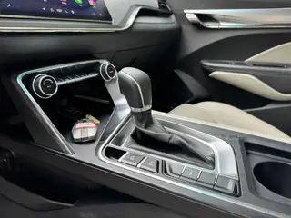 Geely Binrui 2018 14T CVT Colorful Edition interior photo 17 Geely Binrui 2018 14T CVT Colorful Edition interior photo 17