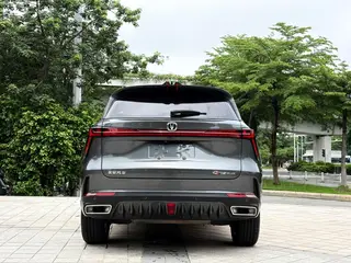 Changan CS75 PLUS 2022 Second generation 1.5T Automatic Deluxe interior photo 8 Changan CS75 PLUS 2022 Second generation 1.5T Automatic Deluxe interior photo 8