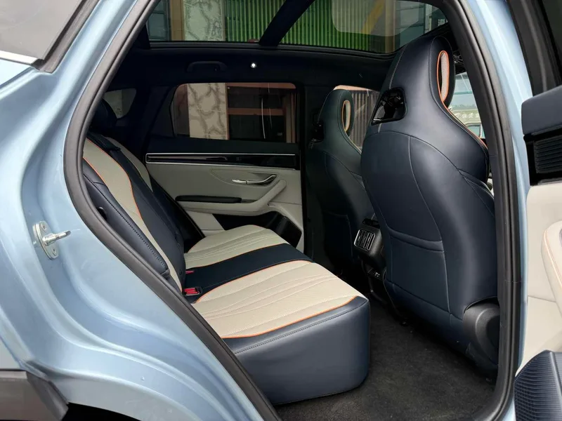 BYD Song PLUS DM 2024 DM-i Glory Edition 110KM Flagship interior photo 7