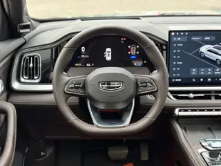 Geely Monjaro 2026 2.0TD High-power automatic four-wheel drive oriental obsidian full moon version interior photo 13 Geely Monjaro 2026 2.0TD High-power automatic four-wheel drive oriental obsidian full moon version interior photo 13