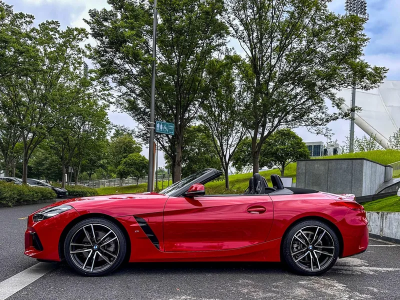 BMW Z4 2022 sDrive 25i M Conjunto deportivo exterior foto 3 BMW Z4 2022 sDrive 25i M Conjunto deportivo exterior foto 3