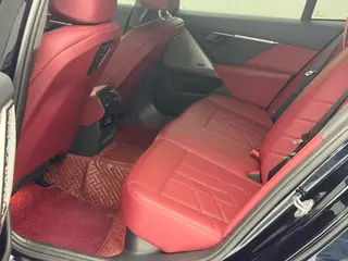 BMW 5 Series 2025 530Li Leading Type M Sports suit exterior photo 8 BMW 5 Series 2025 530Li Leading Type M Sports suit exterior photo 8