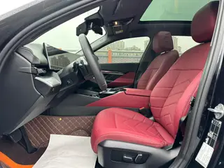 BMW 5 Series 2025 530Li Leading Type M Sports suit exterior photo 4 BMW 5 Series 2025 530Li Leading Type M Sports suit exterior photo 4