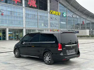 Mercedes-Benz V-Class 2022 V 260 L Long Wheelbase Deluxe Edition exterior photo 5 Mercedes-Benz V-Class 2022 V 260 L Long Wheelbase Deluxe Edition exterior photo 5