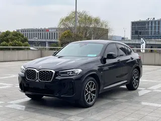 BMW X4 2022 xDrive 25i M Ensemble de sport extérieur photo 1 BMW X4 2022 xDrive 25i M Ensemble de sport extérieur photo 1