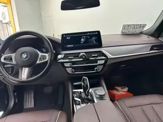 BMW 5 Series 2022 535Le Luxury Set exterior photo 5 BMW 5 Series 2022 535Le Luxury Set exterior photo 5