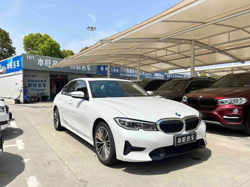 BMW 3 Series 2022 320i Sports suit exterior photo 3 BMW 3 Series 2022 320i Sports suit exterior photo 3