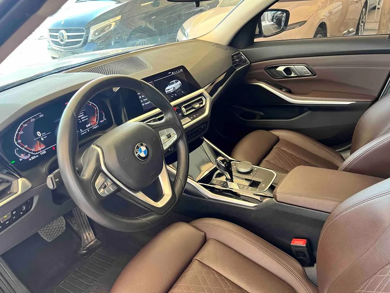 BMW 3 Series 2022 320i Sports suit exterior photo 4 BMW 3 Series 2022 320i Sports suit exterior photo 4