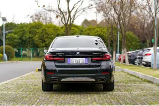 BMW 5 Series 2022 530Li Leading Type M Sports suit exterior photo 6 BMW 5 Series 2022 530Li Leading Type M Sports suit exterior photo 6