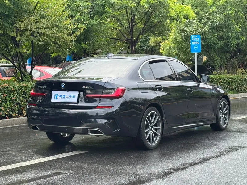 BMW 3 Series 2022 320Li M Sports suit exterior photo 3 BMW 3 Series 2022 320Li M Sports suit exterior photo 3