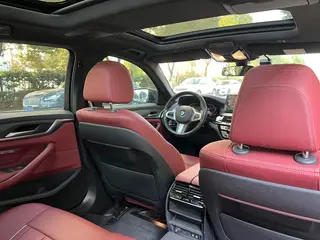 BMW 5 Series 2022 Reforma 530Li Líder M Conjunto deportivo interior foto 19 BMW 5 Series 2022 Reforma 530Li Líder M Conjunto deportivo interior foto 19