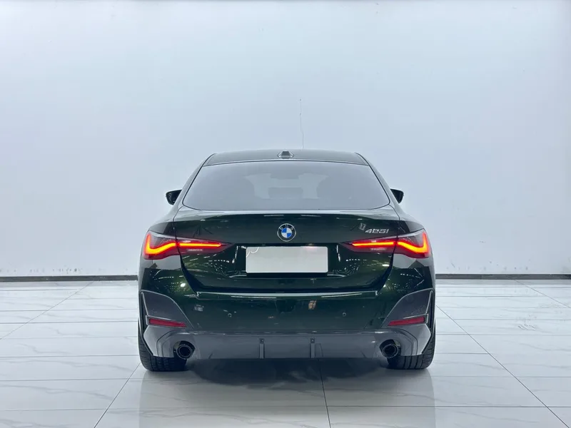 BMW 4 Series 2022 425i Gran Coupe M Sports Night Suit interior photo 14 BMW 4 Series 2022 425i Gran Coupe M Sports Night Suit interior photo 14