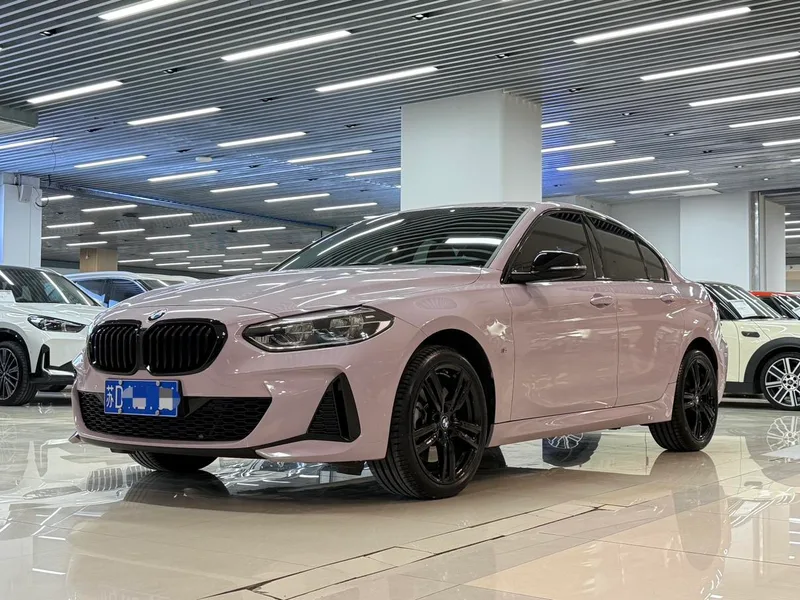 BMW 1 Series 2023 125i M Sports Obsidian Night Edition exterior photo 1 BMW 1 Series 2023 125i M Sports Obsidian Night Edition exterior photo 1