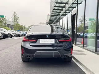 BMW 3 Series 2023 325Li M Sports Night Suit exterior photo 4 BMW 3 Series 2023 325Li M Sports Night Suit exterior photo 4