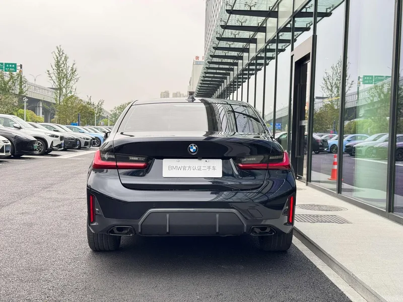 BMW 3 Series 2023 325Li M Sports Night Suit exterior photo 4 BMW 3 Series 2023 325Li M Sports Night Suit exterior photo 4