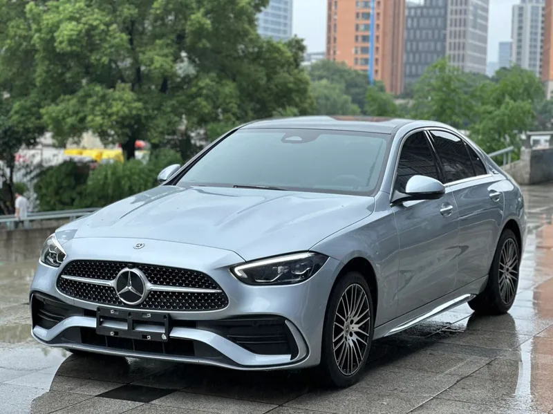 Mercedes-Benz C-Class 2024 C 260 L Sports version exterior photo 1 Mercedes-Benz C-Class 2024 C 260 L Sports version exterior photo 1