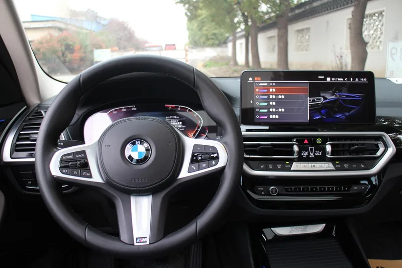 BMW X3 2022 xDrive25i M Sports suit exterior photo 8 BMW X3 2022 xDrive25i M Sports suit exterior photo 8
