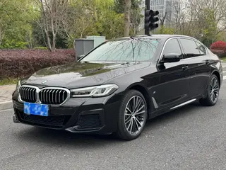 BMW 5 Series 2022 530Li Leading Type M Sports suit exterior photo 1 BMW 5 Series 2022 530Li Leading Type M Sports suit exterior photo 1