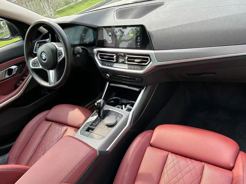 BMW 3 Series 2022 325Li M Sports Night Suit interior photo 9 BMW 3 Series 2022 325Li M Sports Night Suit interior photo 9