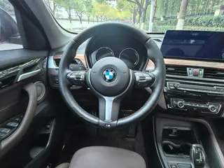 BMW X1 2022 sDrive25Li Leading Type interior photo 9 BMW X1 2022 sDrive25Li Leading Type interior photo 9