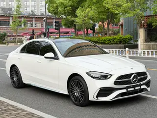 Mercedes-Benz C-Class 2025 C 260 L Sports version exterior photo 3 Mercedes-Benz C-Class 2025 C 260 L Sports version exterior photo 3