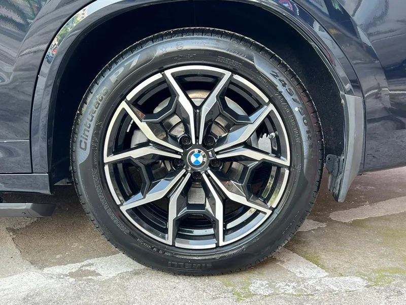 BMW X3 2022 xDrive25i M Sports suit interior photo 16 BMW X3 2022 xDrive25i M Sports suit interior photo 16