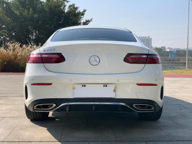 Mercedes-Benz E-Class (Imported) 2023 Restyling E 260 Coupe exterior photo 6 Mercedes-Benz E-Class (Imported) 2023 Restyling E 260 Coupe exterior photo 6