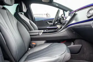 Mercedes-Benz EQE 2022 EQE 350 Luxury Edition interior photo 13 Mercedes-Benz EQE 2022 EQE 350 Luxury Edition interior photo 13