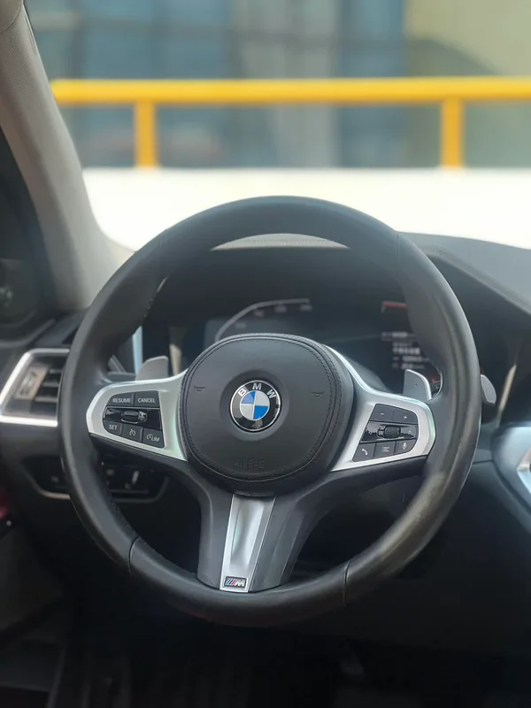 BMW 3 Series 2021 Restyling 325Li M Sports Night Suit interior photo 11 BMW 3 Series 2021 Restyling 325Li M Sports Night Suit interior photo 11