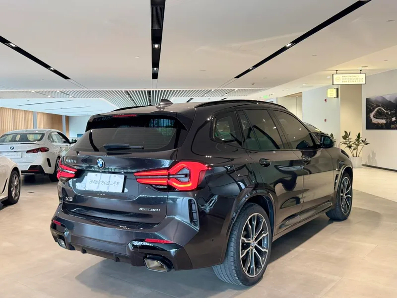 BMW X3 2023 xDrive30i Leading Type M Obsidian Night Suit exterior photo 4 BMW X3 2023 xDrive30i Leading Type M Obsidian Night Suit exterior photo 4