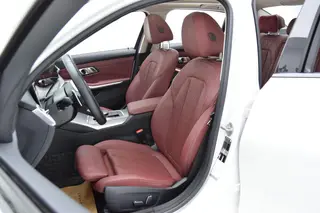 BMW 3 Series 2025 330Li M Sports Night Suit exterior photo 7 BMW 3 Series 2025 330Li M Sports Night Suit exterior photo 7