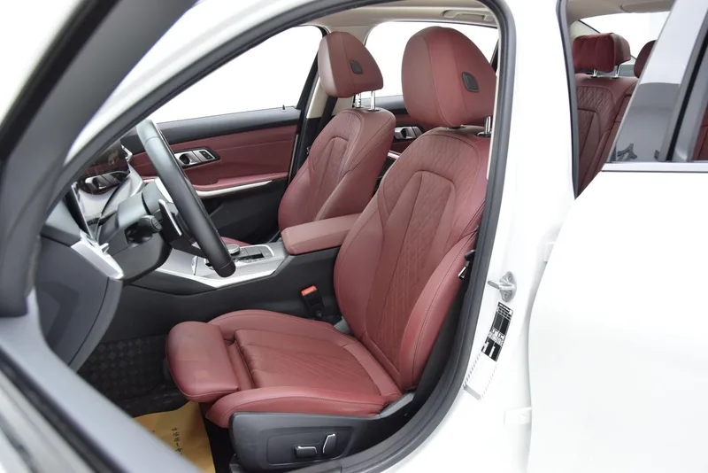 BMW 3 Series 2025 330Li M Sports Night Suit exterior photo 7 BMW 3 Series 2025 330Li M Sports Night Suit exterior photo 7