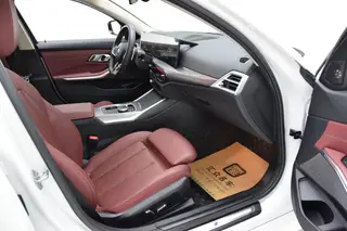 BMW 3 Series 2025 330Li M Sports Night Suit interior photo 19 BMW 3 Series 2025 330Li M Sports Night Suit interior photo 19
