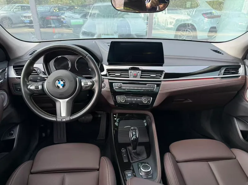 BMW X2 2023 sDrive25i M Sports Obsidian Night Edition exterior photo 5 BMW X2 2023 sDrive25i M Sports Obsidian Night Edition exterior photo 5