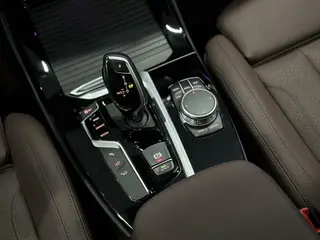 BMW X3 2021 Restyling xDrive28i M Sports suit interior photo 15 BMW X3 2021 Restyling xDrive28i M Sports suit interior photo 15