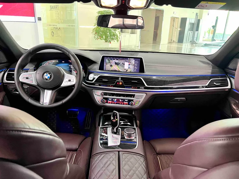 BMW 7 Series 2021 740Li Leader M Ensemble de sport intérieur photo 7 BMW 7 Series 2021 740Li Leader M Ensemble de sport intérieur photo 7