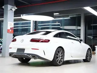 Mercedes-Benz E-Class (Imported) 2023 Mise à jour E 260 Coupé extérieur photo 7 Mercedes-Benz E-Class (Imported) 2023 Mise à jour E 260 Coupé extérieur photo 7