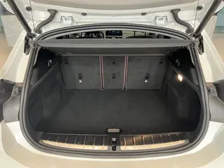 BMW X2 2021 Restyling sDrive25i M Off-road suit interior photo 13 BMW X2 2021 Restyling sDrive25i M Off-road suit interior photo 13