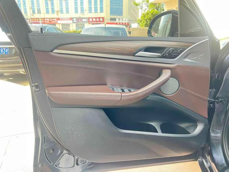 BMW X3 2019 xDrive30i Leading Type M Sports suit exterior photo 5 BMW X3 2019 xDrive30i Leading Type M Sports suit exterior photo 5