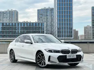 BMW 3 Series 2025 325i M Sports suit exterior photo 3 BMW 3 Series 2025 325i M Sports suit exterior photo 3