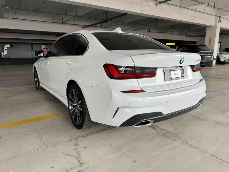 BMW 3 Series 2022 325Li M Sports suit exterior photo 6 BMW 3 Series 2022 325Li M Sports suit exterior photo 6