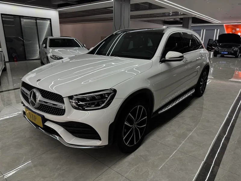 Mercedes-Benz GLC 2022 GLC 300 L 4MATIC Dinámico exterior foto 1 Mercedes-Benz GLC 2022 GLC 300 L 4MATIC Dinámico exterior foto 1