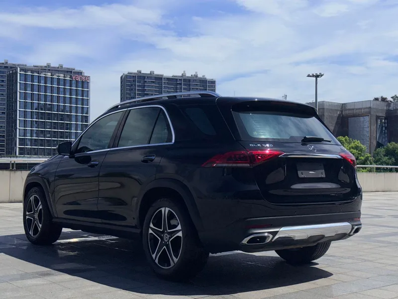 Mercedes-Benz GLE (Imported) 2022 GLE 350 4MATIC Fashion Special Edition interior photo 13 Mercedes-Benz GLE (Imported) 2022 GLE 350 4MATIC Fashion Special Edition interior photo 13