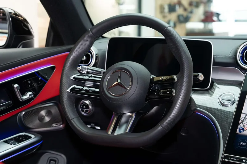 Mercedes-Benz CLE 2024 CLE 300 4MATIC Dynamic coupe interior photo 14 Mercedes-Benz CLE 2024 CLE 300 4MATIC Dynamic coupe interior photo 14