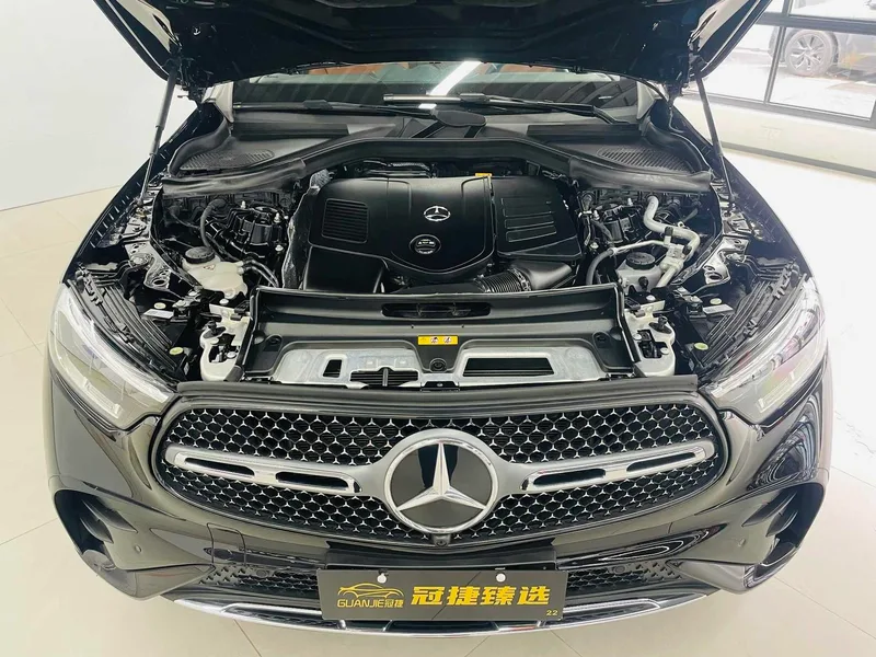 Mercedes-Benz GLC 2024 GLC 260 L 4MATIC Dynamic 5 seat exterior photo 2 Mercedes-Benz GLC 2024 GLC 260 L 4MATIC Dynamic 5 seat exterior photo 2