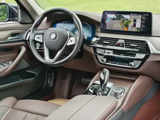 BMW 5 Series 2021 Mise à jour 530Li Type de luxe Ensemble de luxe extérieur photo 9 BMW 5 Series 2021 Mise à jour 530Li Type de luxe Ensemble de luxe extérieur photo 9