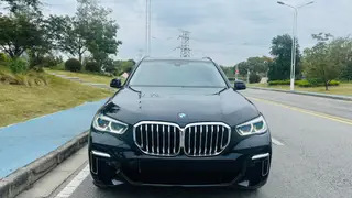 BMW X5 2022 Restyling xDrive 30Li Premium Class M Sports suit exterior photo 2 BMW X5 2022 Restyling xDrive 30Li Premium Class M Sports suit exterior photo 2